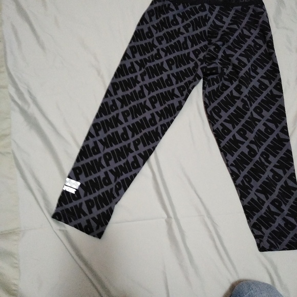 Capris - Picture 2 of 2